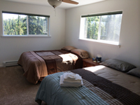 Kenai Bed and Breakfast - Lazy Bear Bedroom Picture 1